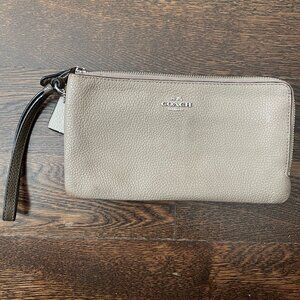 Coach 54051 Colorblock Pebbled Leather Double Zip Wallet Wristlet
